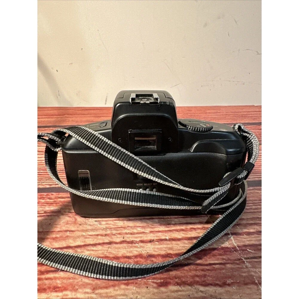 Canon EOS 750QD SLR 35mm Film Camera Body Only - Made in Japan - TESTED